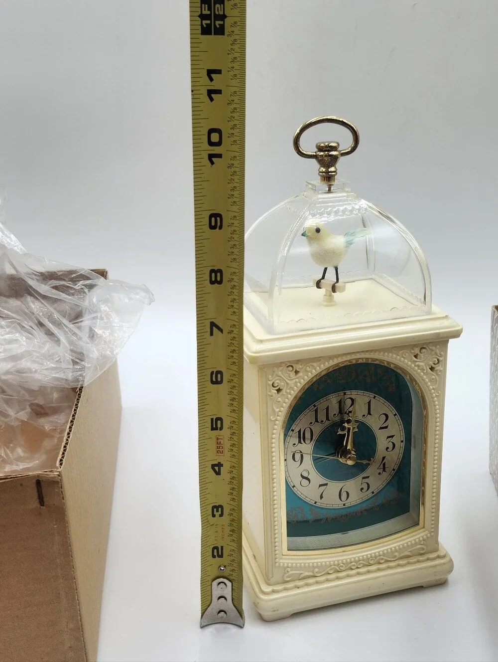 Vintage-Style Cream Bird Clock Home Wall Decor